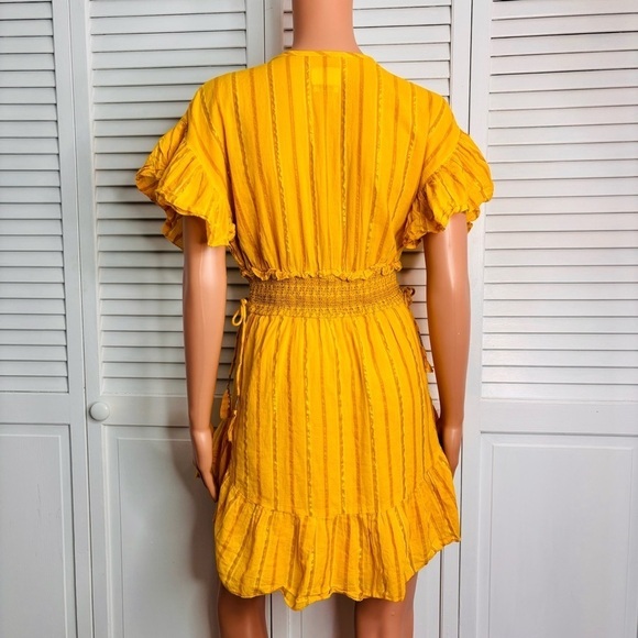 SAYLOR Adrianne Ruffle-Sleeve Yarn Dye Stripe Mini Dress Size Small - Picture 7 of 10